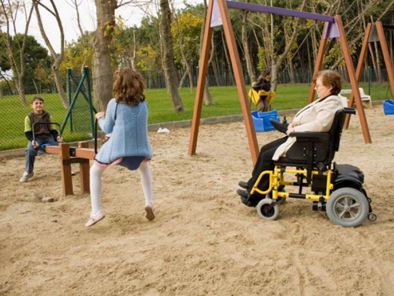 akulu tekerlekl sandalye katlanabilir